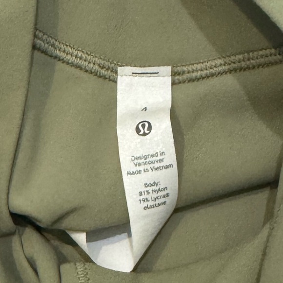 Lululemon Align NWT Womens HR 8” Short - Picture 9 of 12